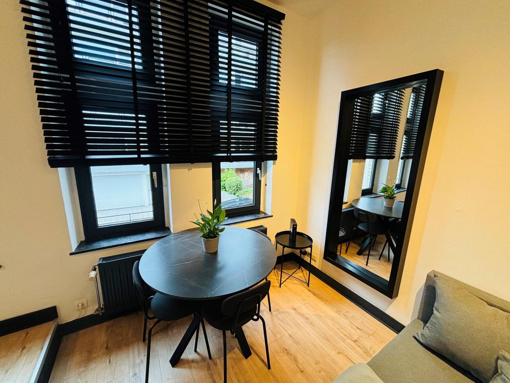 Appartement Cosy Liege Station Liège Exterior foto