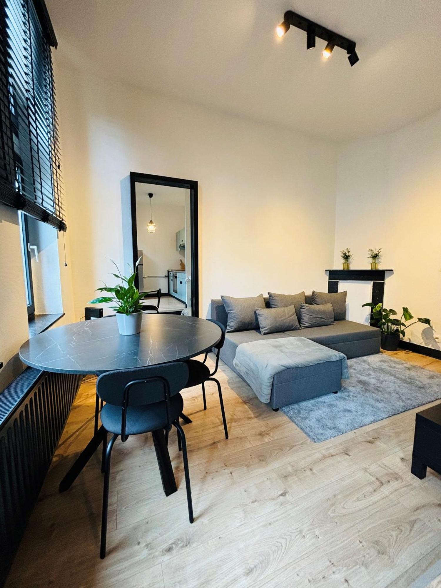 Appartement Cosy Liege Station Liège Exterior foto